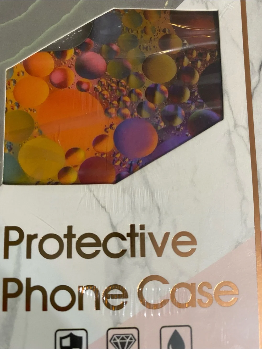 Slim-fit Lightweight and Grip-perfect iPhone 13 Case 6.1 inch.